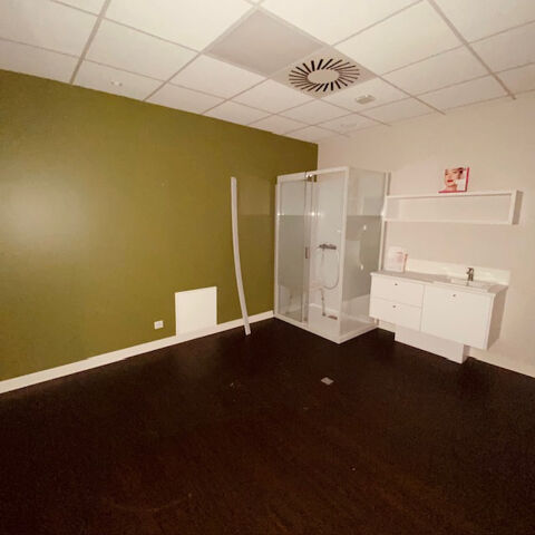   TOUL - RUE THIERS - LOCAL COMMERCIAL 