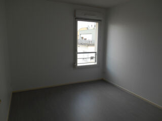  Appartement à louer 3 pièces 67 m²