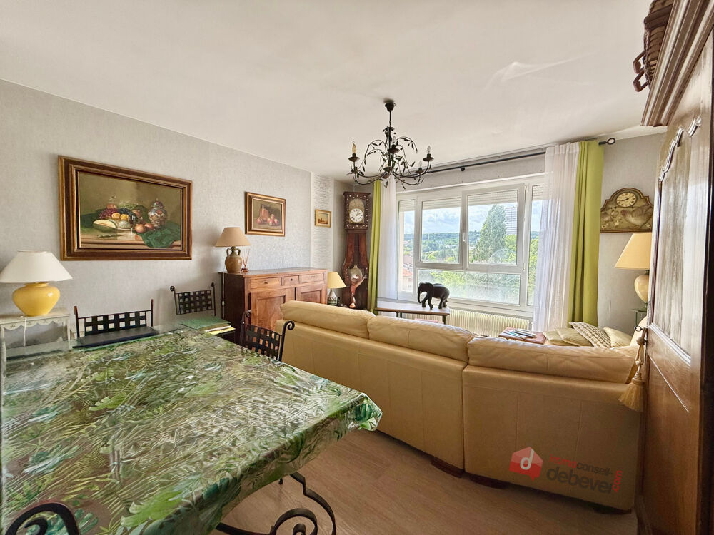 Appartement 3 pièces de 75 m2 avec parking et cave Résidence entretenue avec ascenseur