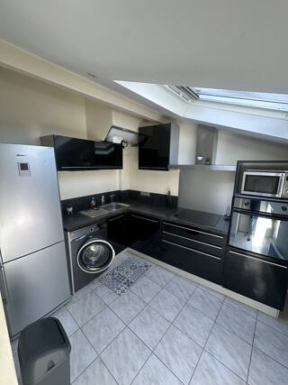  Appartement à louer 2 pièces 45 m²