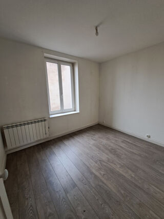  Appartement à louer 2 pièces 37 m²