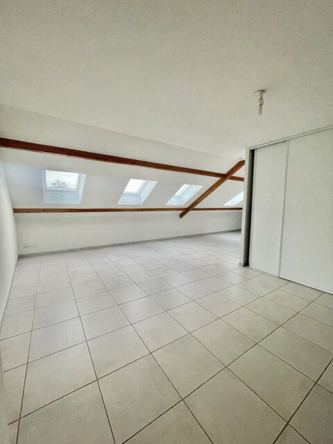  Appartement � louer 2 pi�ces 66 m�