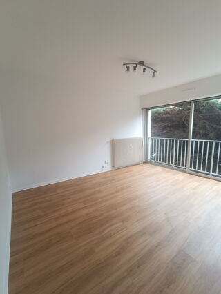  Appartement à louer 1 pièce 24 m²