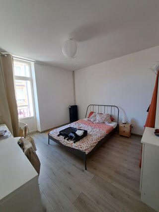  Appartement à louer 3 pièces 54 m²