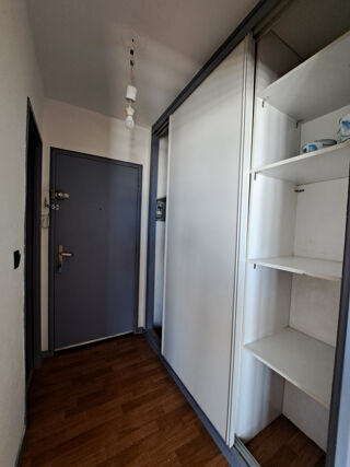  Appartement à louer 1 pièce 25 m²