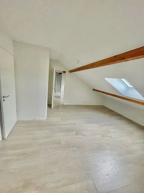  Appartement � louer 2 pi�ces 66 m�