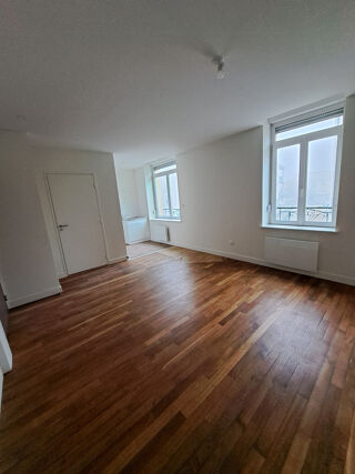  Appartement  louer 1 pice 27 m