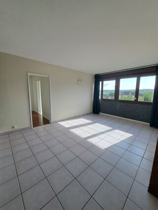  Appartement  louer 4 pices 72 m