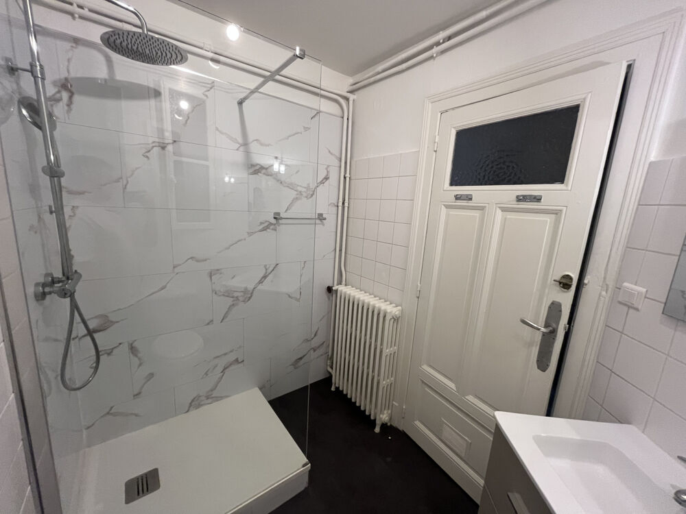 Location Appartement APPARTEMENT NANCY/LAXOU - DERNIER ETAGE AVEC ASCENSEUR D'UNE BELLE COPROPRIETE Laxou