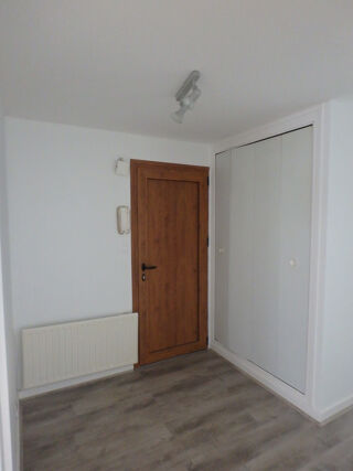 Appartement à louer 3 pièces 66 m²
