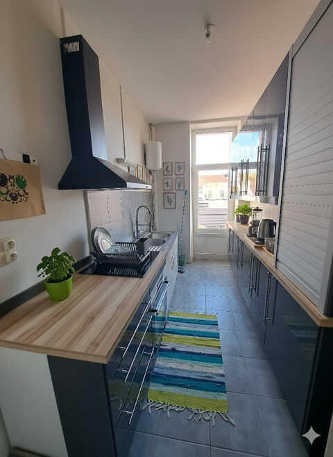  Appartement � louer 5 pi�ces 93 m�