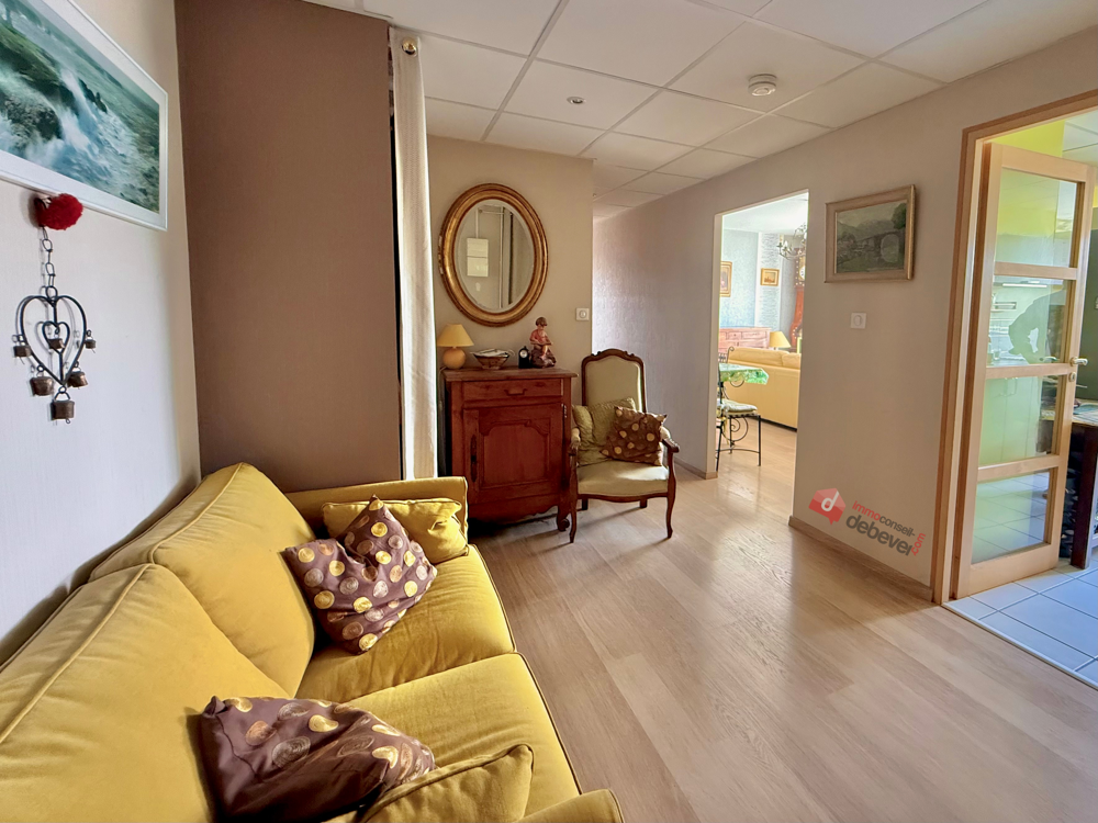 Appartement 3 pièces de 75 m2 avec parking et cave Résidence entretenue avec ascenseur