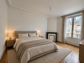  Appartement à louer 3 pièces 102 m²