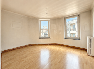  Appartement à vendre 6 pièces 121 m²