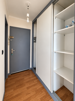  Appartement à louer 1 pièce 25 m²
