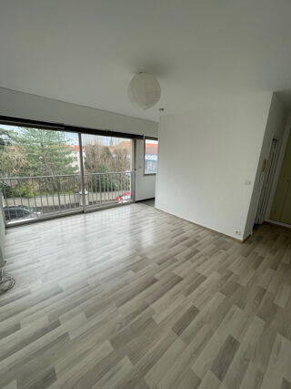  Appartement à louer 1 pièce 22 m²