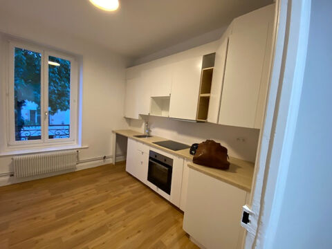  Appartement � louer 4 pi�ces 91 m�