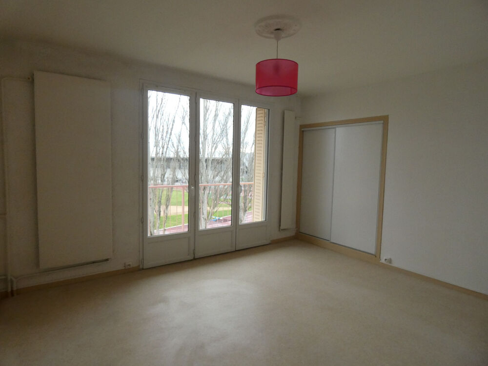 Location Appartement ST MAX - PARC DE SAURUPT - F3 St max