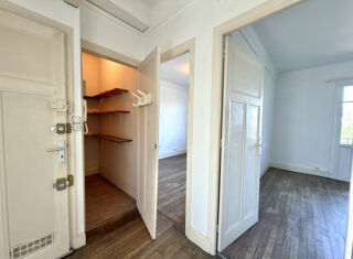  Appartement à louer 2 pièces 47 m²