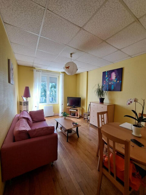   F2 RUE VICTOR HUGO ST MAX Appartement - 2 pi�ce(s) - 39 m�