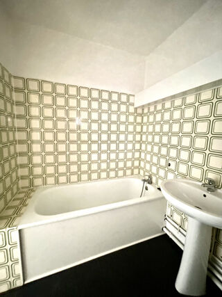 Appartement à louer 2 pièces 36 m²