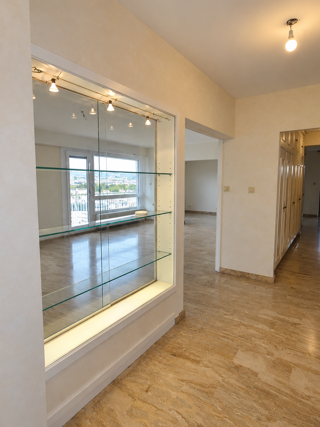  Appartement à louer 5 pièces 128 m²
