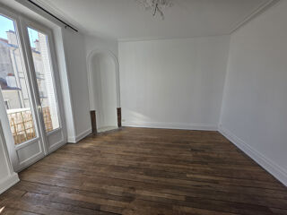  Appartement à louer 3 pièces 62 m²