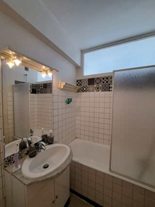  Appartement à louer 1 pièce 25 m²