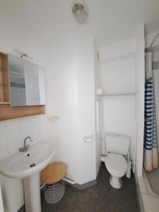  Appartement à louer 1 pièce 21 m²