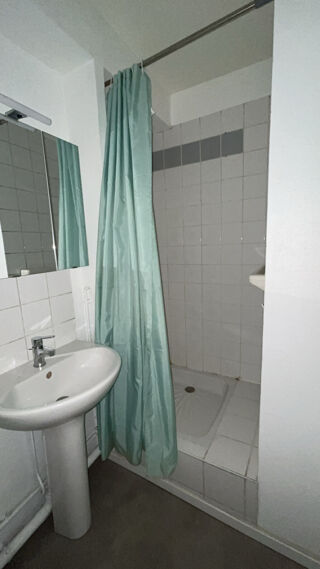  Appartement à louer 1 pièce 19 m²