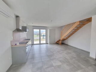  Maison à louer 4 pièces 80 m²