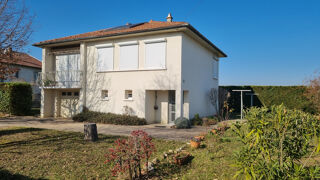 Location Maison Maison situé à Sablons Sablons