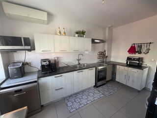  Appartement à louer 3 pièces 71 m²