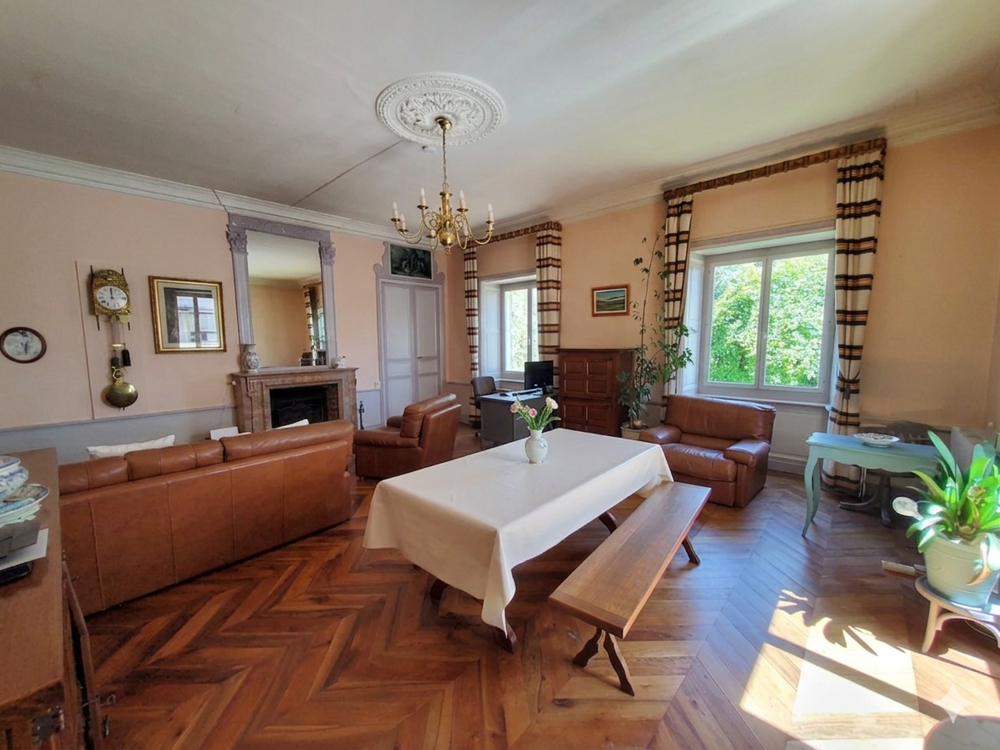 Maison de caractère XIXème siècle avec charme de 139m2 sur la commune d'Annonay