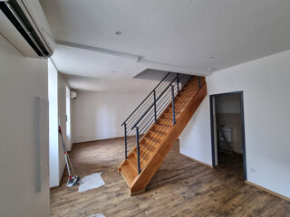  Maison à louer 3 pièces 92 m²