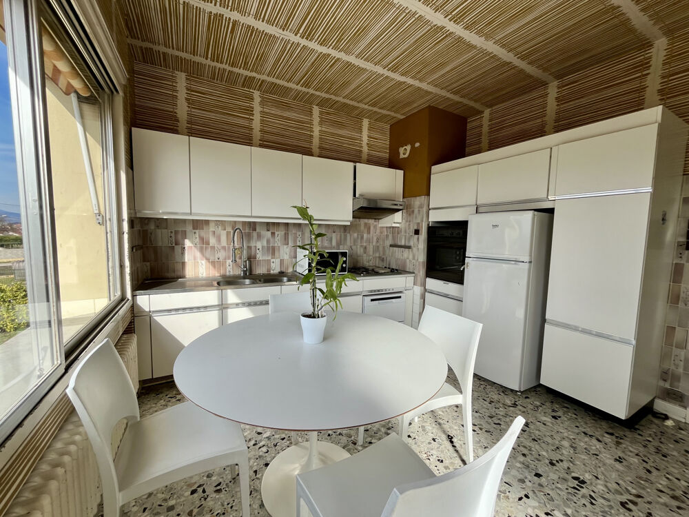 VILLA 7 PIECES AVEC TERRAIN DE 2900M2