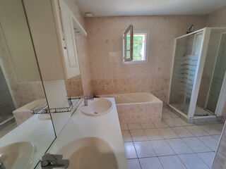  Maison à louer 4 pièces 115 m²