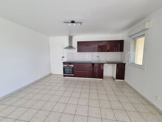  Maison à louer 3 pièces 72 m²