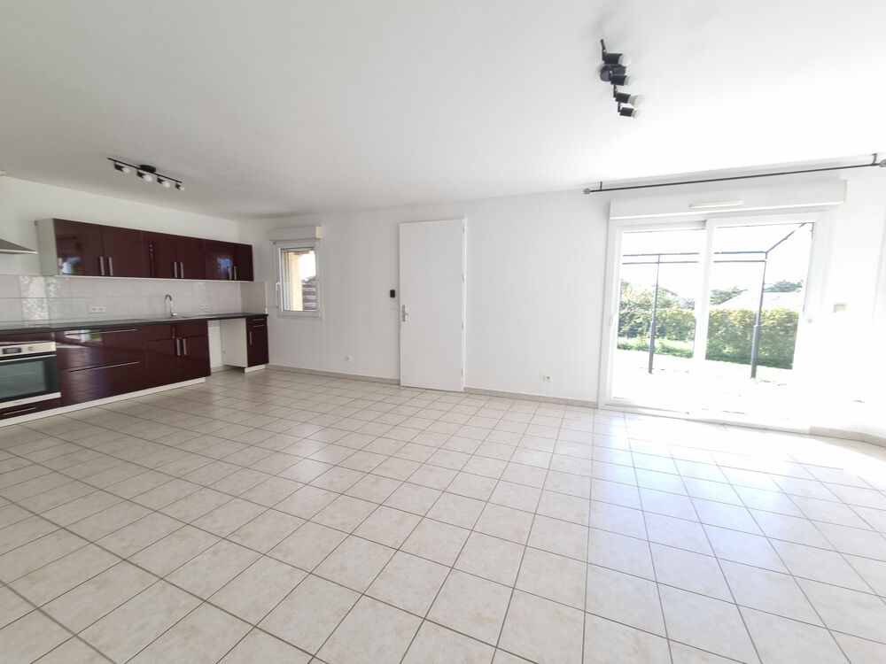 Location Maison Maison T3 plain-pied Revel tourdan