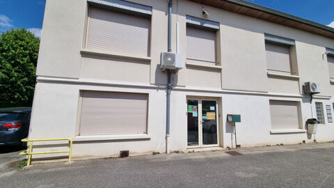 Local professionnel avec locataire en place 123500 38550 Le peage de roussillon