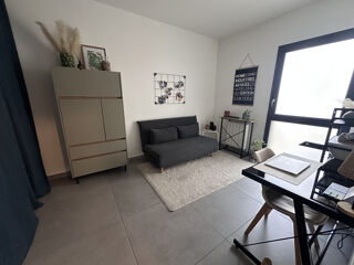  Appartement à louer 3 pièces 69 m²
