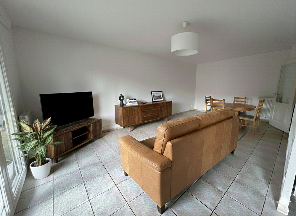 Location Appartement T2 en Rez-de-Chaussée avec terrasse et garage Roussillon