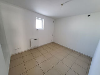  Appartement à louer 2 pièces 37 m²