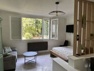  Appartement à louer 1 pièce 35 m²