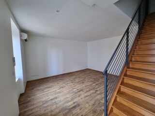  Maison à louer 3 pièces 92 m²