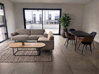 Appartement à louer 3 pièces 69 m²