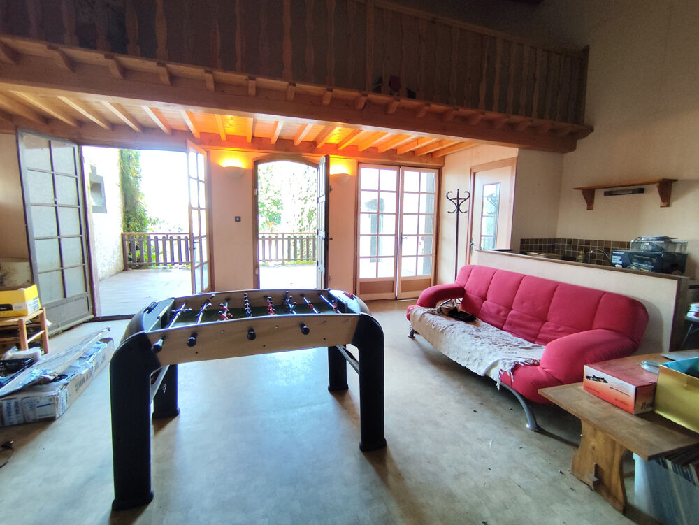 Appartement à rénover avec jardin et place de stationnement