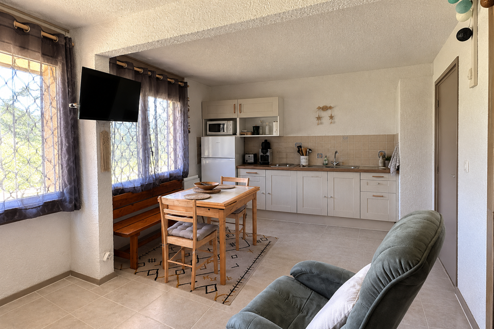 Vente Appartement Studio 26 m2 rénové avec vue montagne à la Résidence Les Glovettes Villard de lans