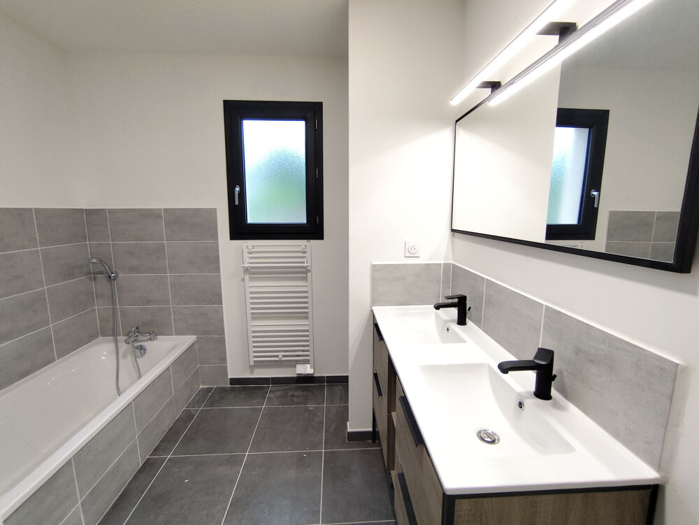 Location Maison Villa T4 - Roisey Roisey