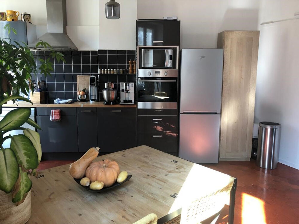 Location Appartement TYPE 2 ENTIEREMENT MEUBLE // NOTRE DAME DU MONT 13006 MARSEILLE Marseille 6